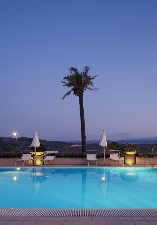 Thotel Lamezia ラメーツィア・テルメ エクステリア 写真
